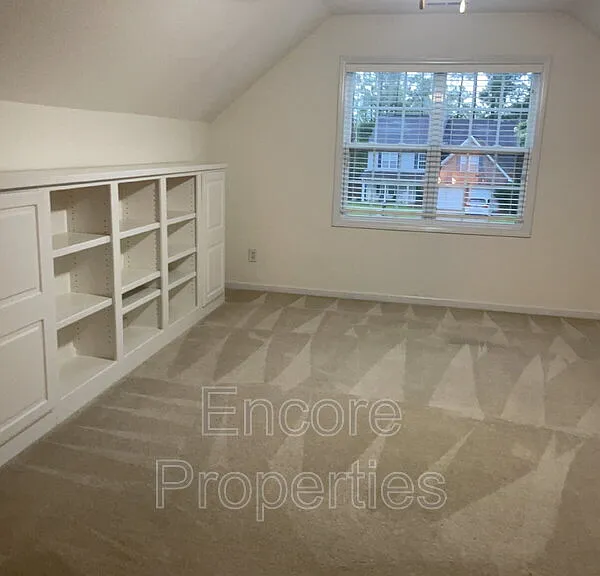 3384 Carolina Way — Photo 16