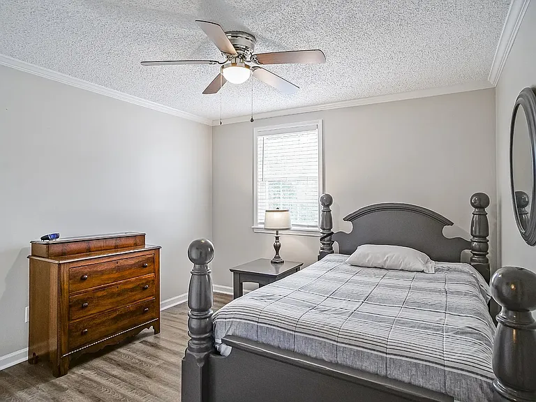 1301 Neelys Bend Rd #B14 — Photo 15