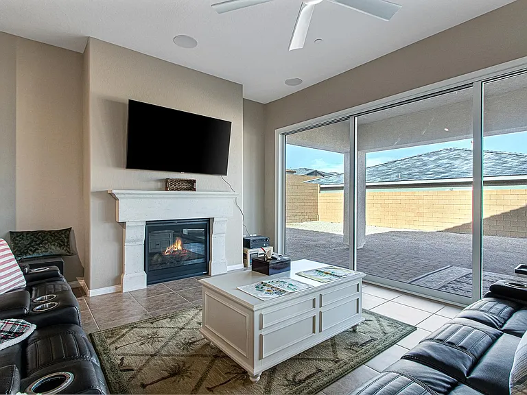 10930 Krista Leigh Ave — Photo 20
