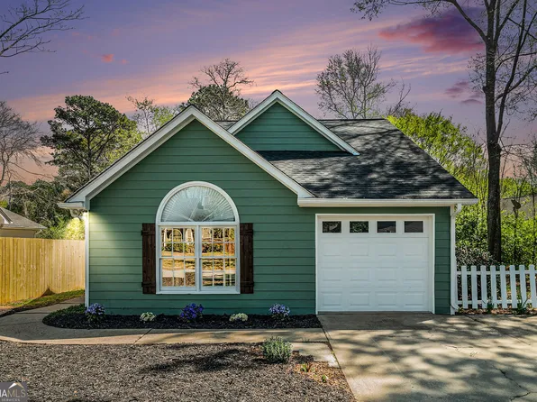 116 Rebecca Pl, Athens, GA 30605