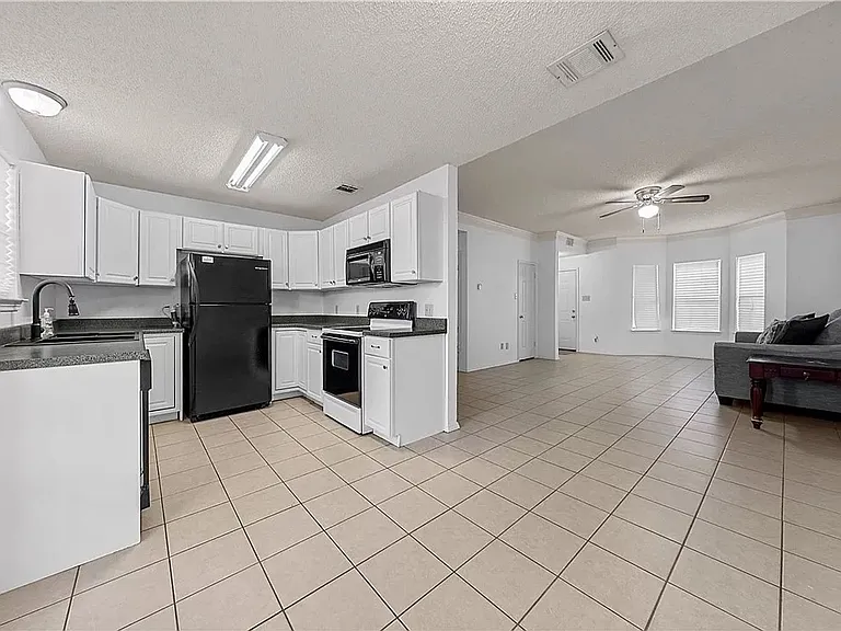 1307 Speight Ave — Photo 6