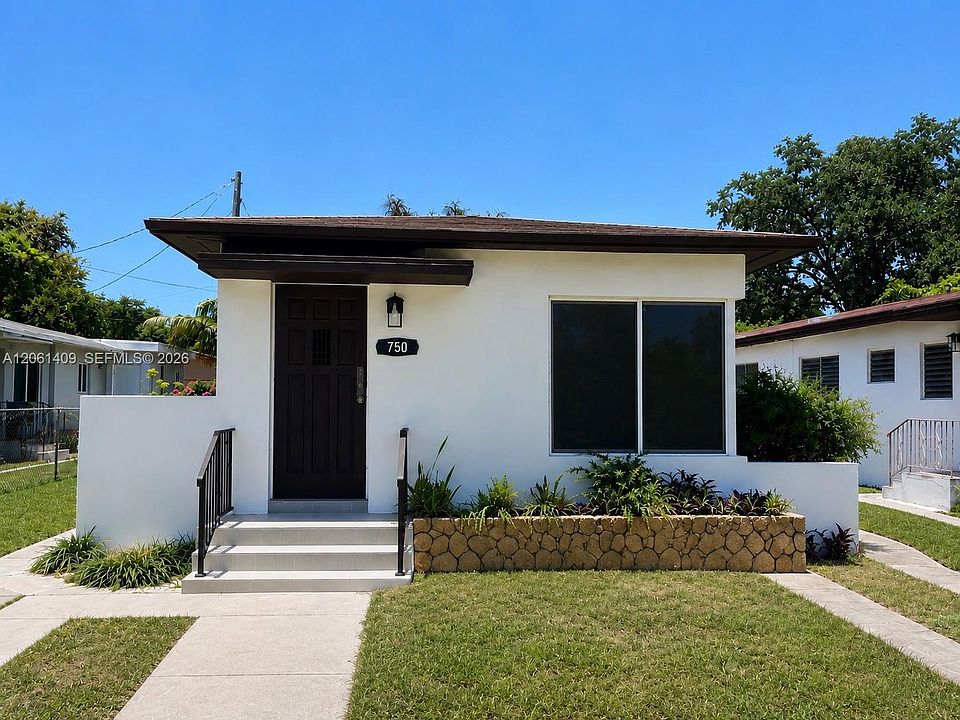 1st image of 750-752 NW 52nd St