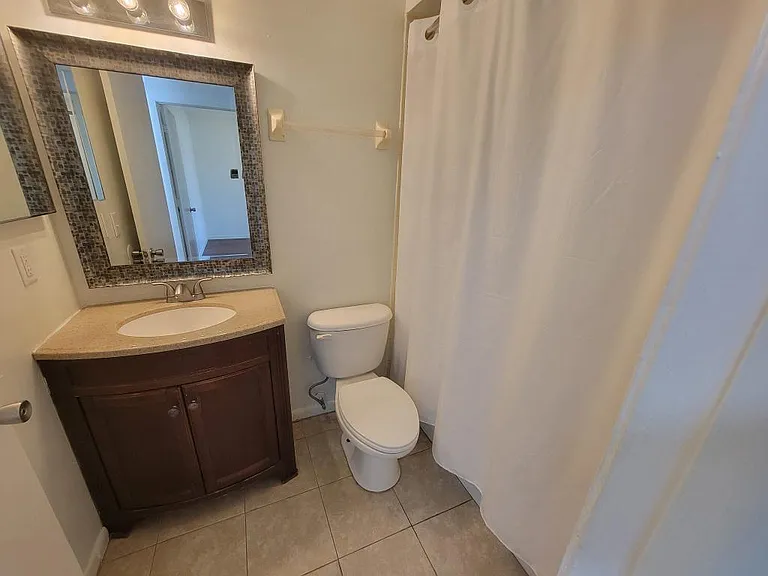 2936 Martha Ln — Photo 8
