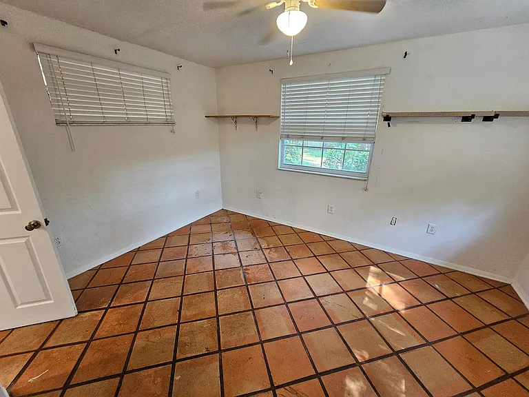 1822 NW 6th Ave — Photo 18