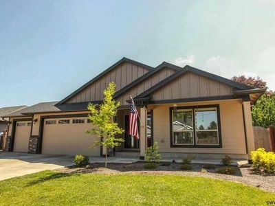 3052 Bartley Pl SE, Albany, OR, 97322
