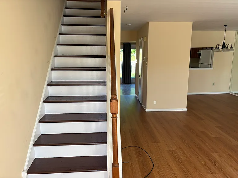 272 Lexington Rd — Photo 13