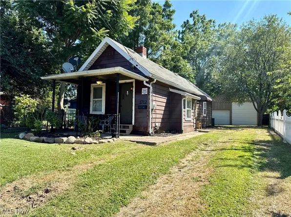 1712 Clarendon Ave SW, Canton, OH 44706