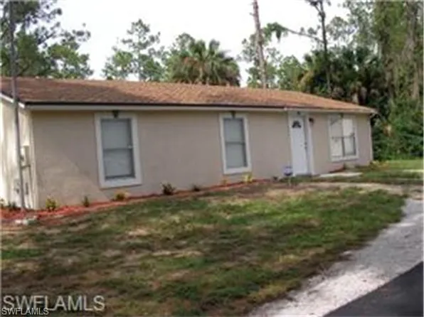 290 Everglades Blvd S, Naples, FL 34117