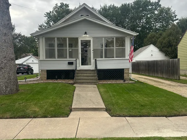 23 14th Ave NE, Rochester, MN 55906