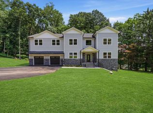 12 Jones Dr, Morristown, NJ 07960