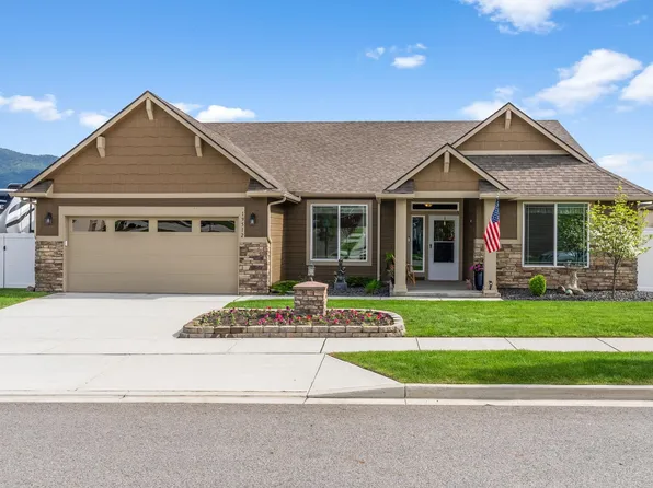 19512 E 15th Ave, Greenacres, WA 99016