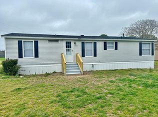 17457 Coal Kiln Rd, Painter, VA 23420