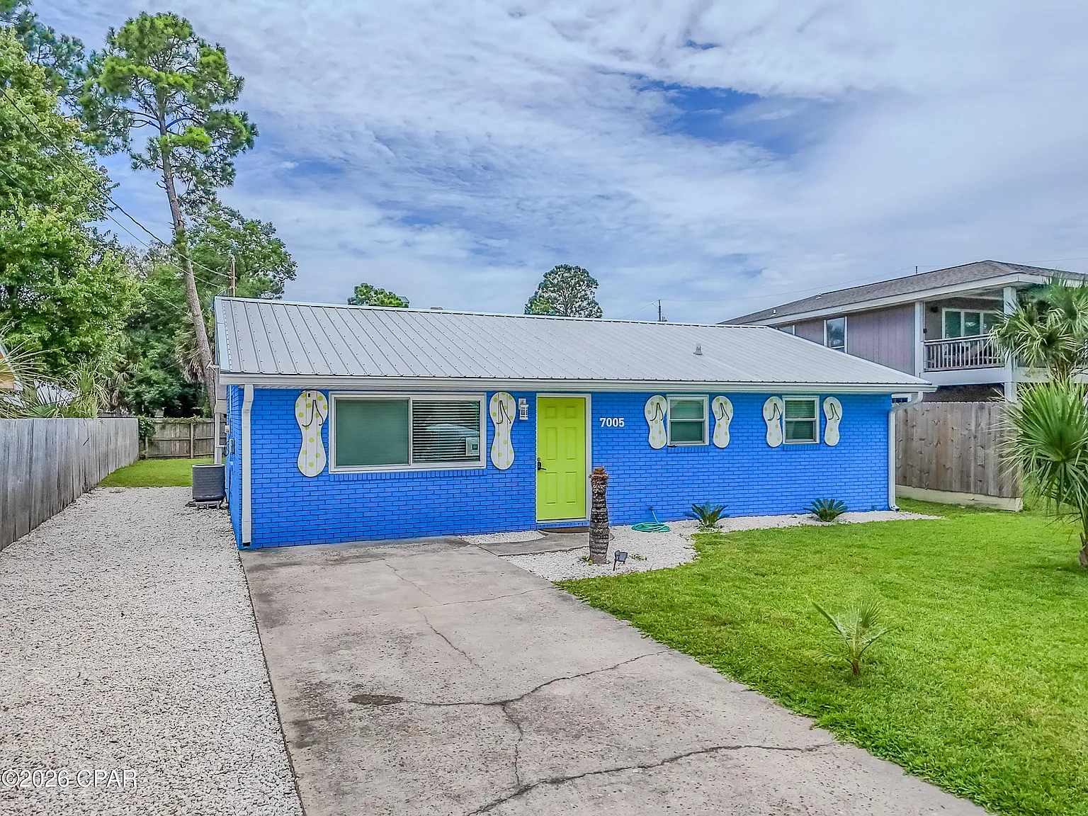 3 bed, 1156 sqft, $2,500 — Photo 3