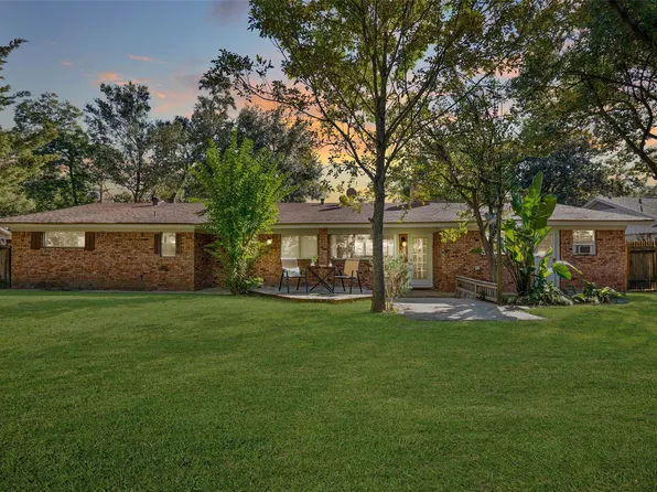 9214 Bronco Dr, Houston, TX 77055