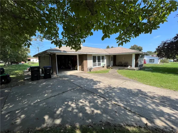 137 Franklin Ave, Monaca, PA 15061