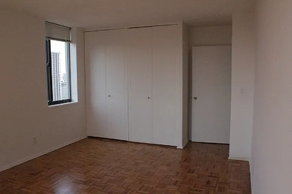 Rented by Realty Operations Group | media 2