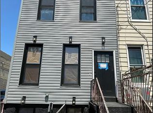 685 E 132nd St #1, Bronx, NY 10454