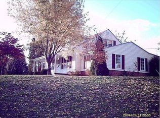 15 Woodman Rd, Rocky Mount, VA 24151