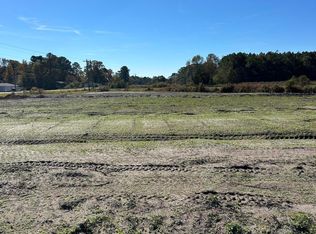 3 Hc Powers Rd, Wallace, NC 28466