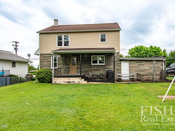 4th image of 702 Fairmont Ave
