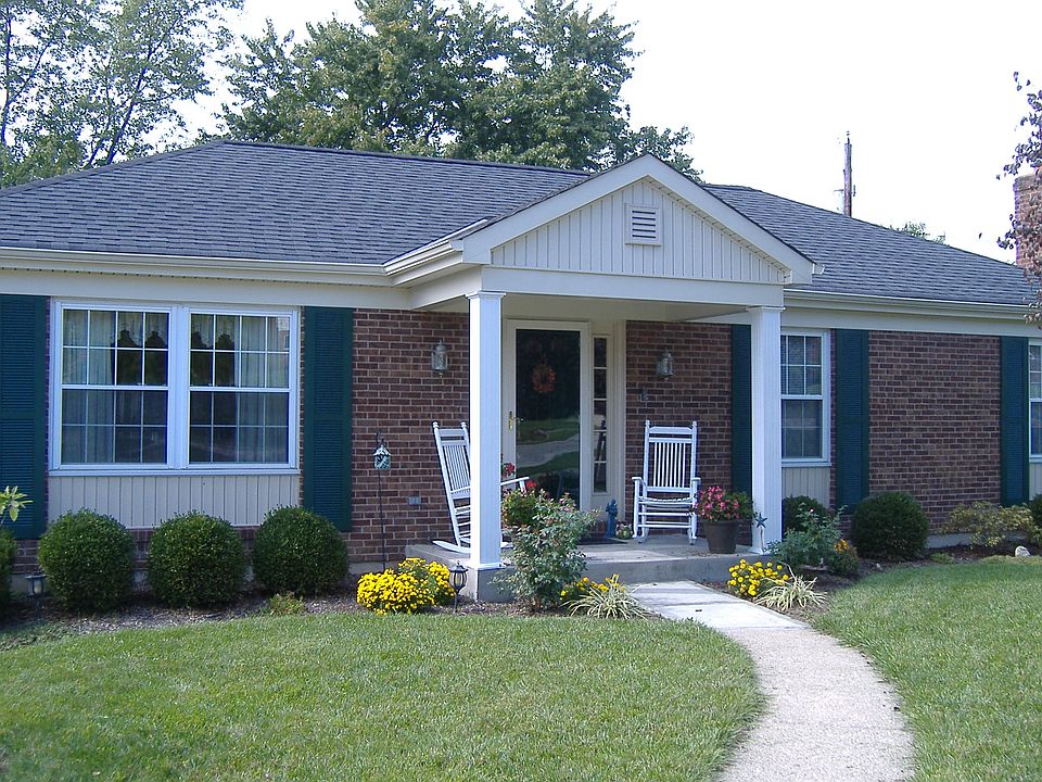 1st image of 790 Woodbine Ct