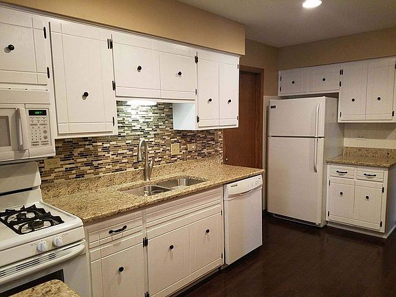 3rd image of 18012 Kansas Ct #188