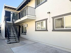 Heights Point | Urban Living with Neighborhood Charm!