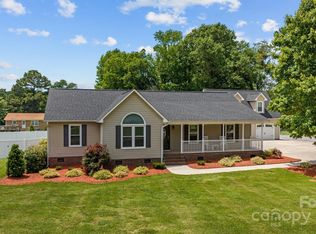 1621 Bloomfield Rd, Rock Hill, SC 29732