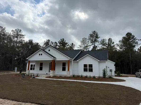 11 Decey Wallace Ln, Crawfordville, FL 32327