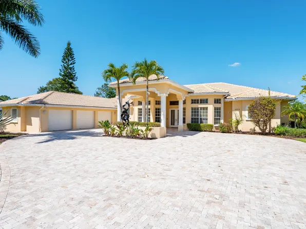 8668 Marlamoor Lane, Palm Beach Gardens, FL 33412