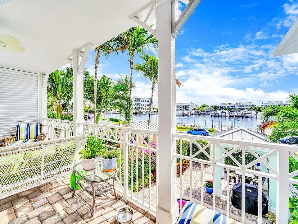 138 Marine Way