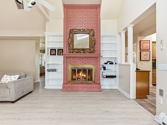 5th image of 470B Monmouth Pl