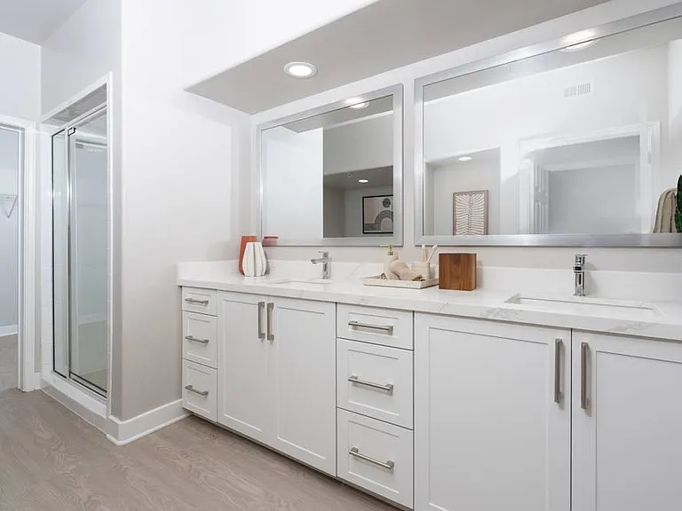Paladia Luxury Apartments — Photo 71