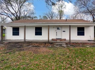 1425 W Walnut St, Garland, TX 75042