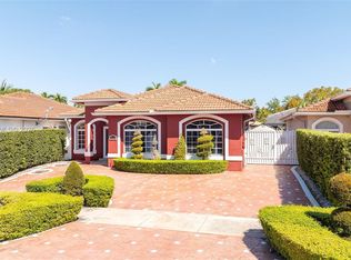 7929 NW 200th Ter, Hialeah, FL 33015