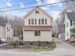 57 Smith Clove Rd, Central Valley, NY 10917