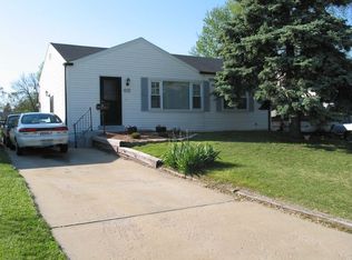 65 La Sierra Dr, Florissant, MO