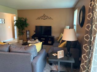 1101 Colonial Dr APT 16, Lathrop, MO 64465