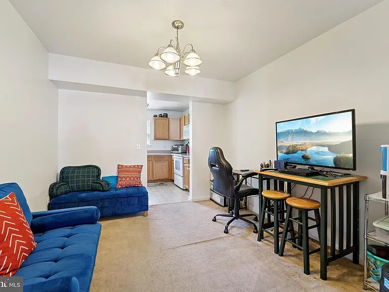7206 Rutherford Green Cir — Photo 19