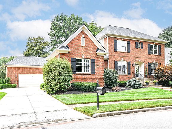 2nd image of 4235 Heyward Ln