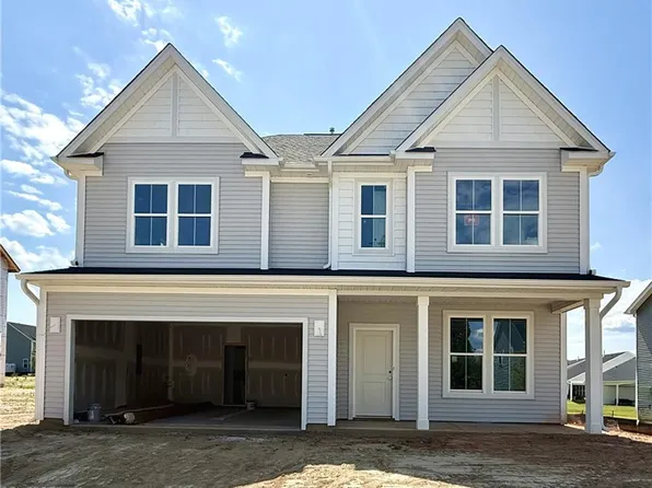 502 Yarrow Dr, Lexington, NC 27295