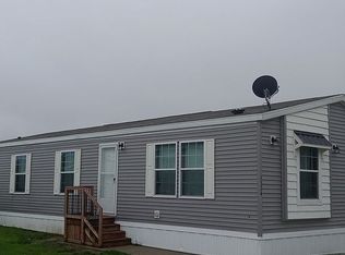 1324 Cambridge Ln, Caro, MI 48723