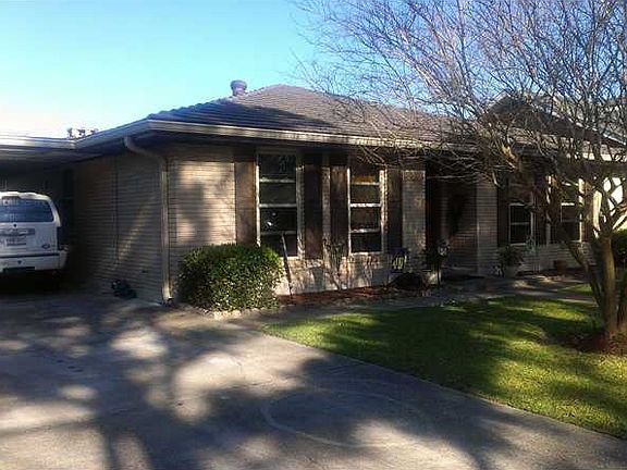 3rd image of 58 W Imperial Dr