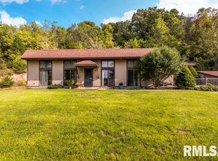 634 Banta Rd, Lowpoint, IL 61545