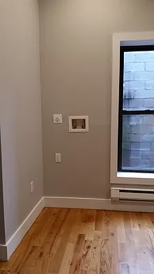 Rented by Signature Property Realty | media 20