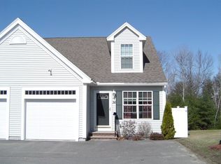 38 Brookview Rd, Windham, NH 03087