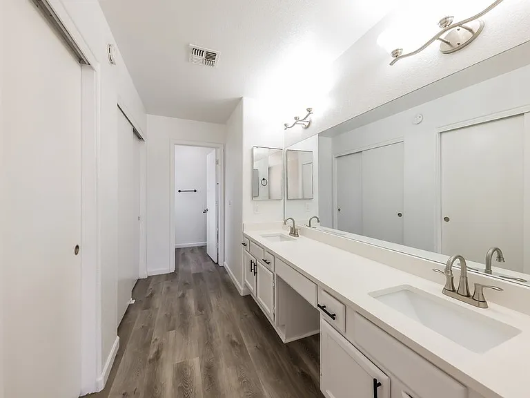 3630 W Escuda Dr — Photo 11