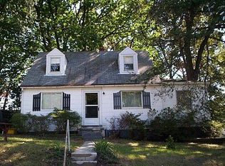 7775 Emerson Rd, Hyattsville, MD 20784