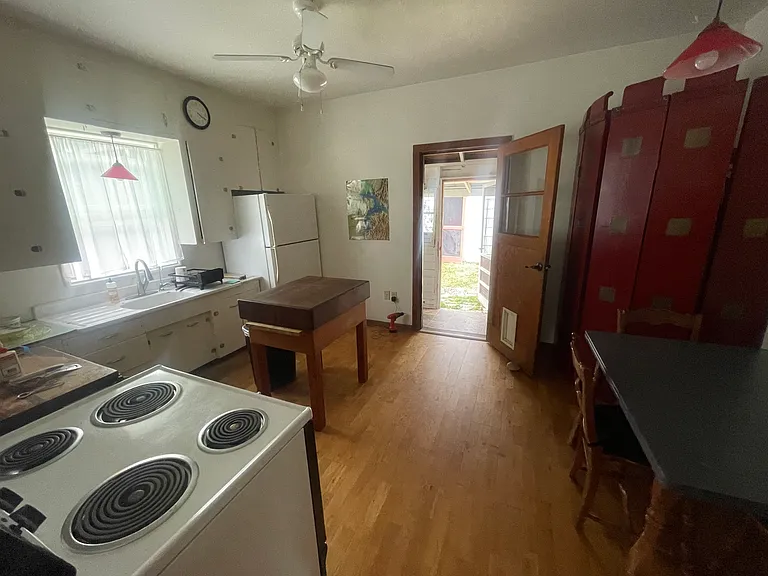 506 S 4th Ave — Photo 11