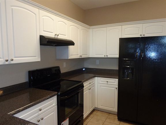4th image of 10145 Lynham Dr